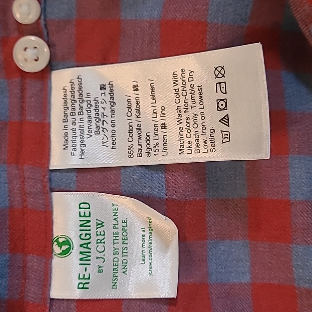 j.crew Men's Red and Blue Checkered Shirt - Picture 4 of 8